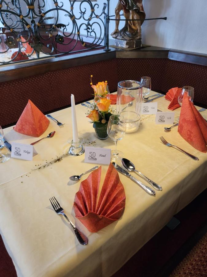 Hotel Weinhaus Am Stiftstor Treis-Karden Esterno foto