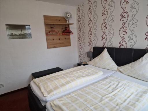 Hotel Weinhaus Am Stiftstor Treis-Karden Esterno foto